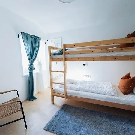 Vakantiehuis Kuscheliges Haeuschen In Idyllischer Nachbarschaft