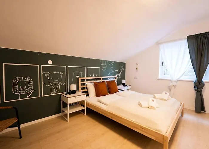 Holiday home Kuscheliges Haeuschen In Idyllischer Nachbarschaft Innsbruck