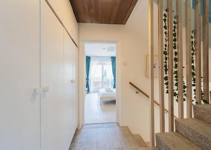 Kuscheliges Haeuschen In Idyllischer Nachbarschaft Innsbruck