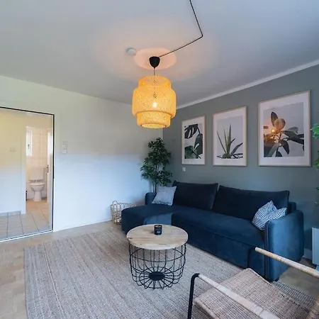 Kuscheliges Haeuschen In Idyllischer Nachbarschaft Nyaraló *