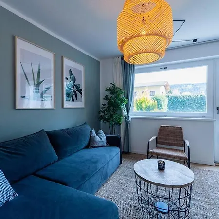 Ferienhaus Kuscheliges Häuschen In Idyllischer Nachbarschaft